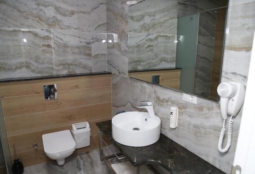 آپارتمان 1 خوابه با بالکن, Sky