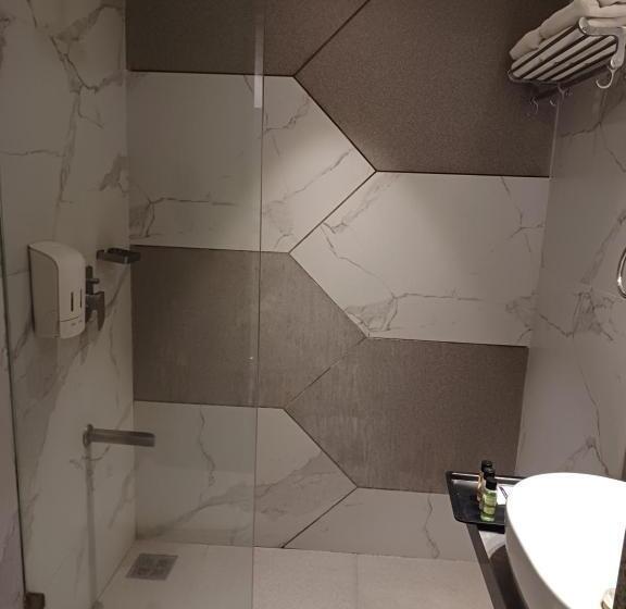 スタンダードルーム, Click Hotel Aurangabad