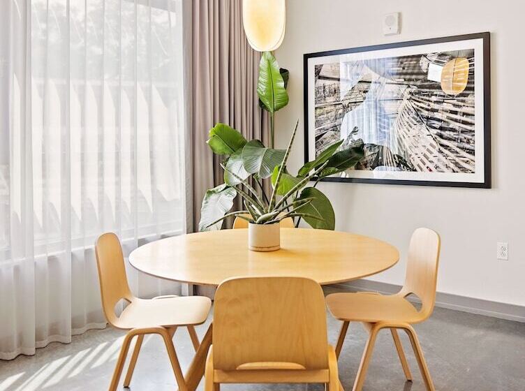 Escritório Estándar, Placemakr Wedgewood Houston   South Nashville