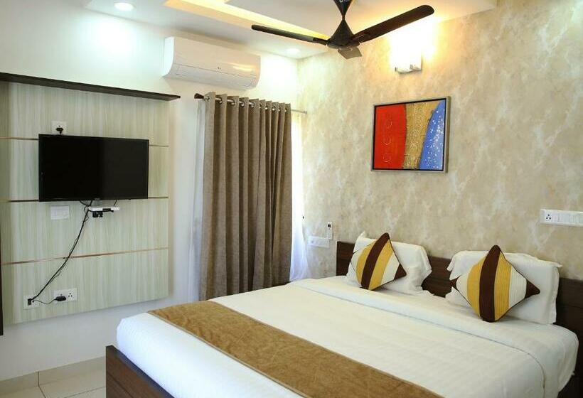 דירת חדר, Eden Isle Luxury Service Apartment