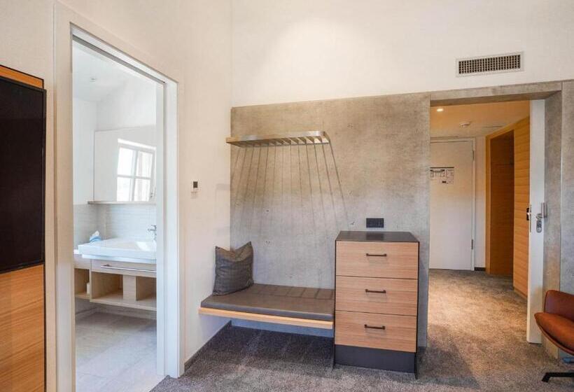 Quarto Familiar, Bahnhof Oberkirch