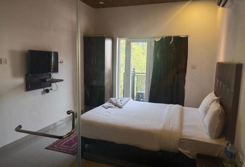 디럭스 룸, Balaji Inn Baga