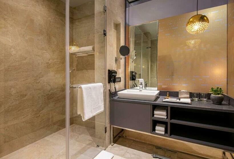 اتاق لوکس, Grand Mercure Bengaluru At Gopalan Mall   An Accor Brand