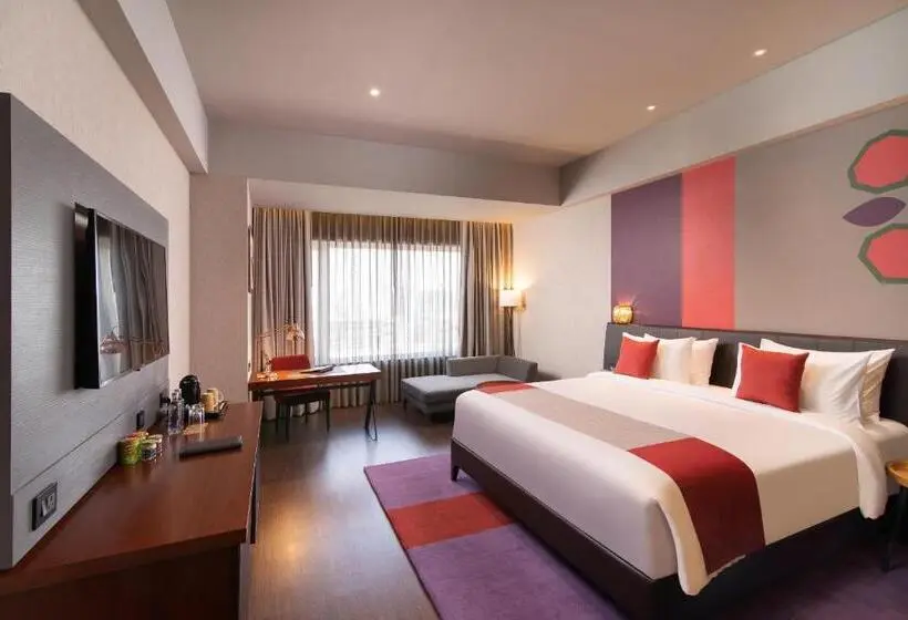 エクゼクティブルーム, Grand Mercure Bengaluru At Gopalan Mall   An Accor Brand