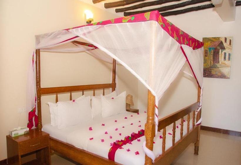 غرفة قياسية مطلّة علي حمام السباحة, Zanpalm Boutique