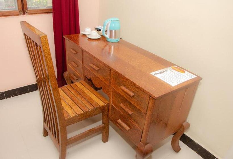 جناح عائلي, Zanpalm Boutique