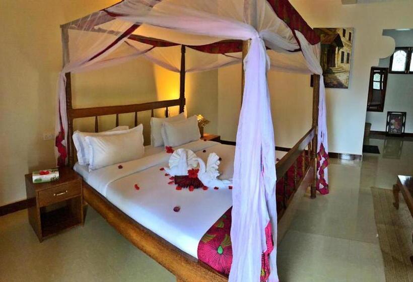 غرفة قياسية مطلّة علي حمام السباحة, Zanpalm Boutique