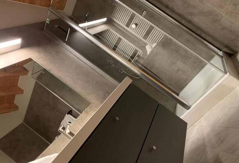 침실 1개 아파트, Auramonte