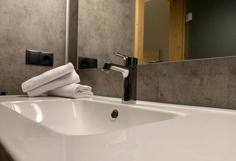 침실 1개 아파트, Auramonte