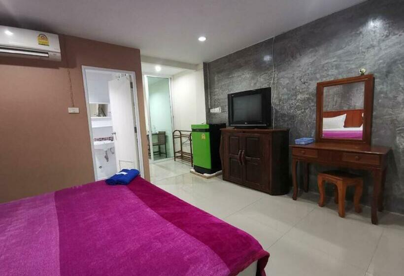 带大床的高级房间, Ban Kaew Guesthouse Songkhla