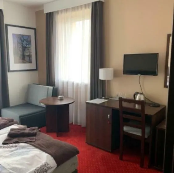 バルコニー付きスタンダードルーム, Wellness Hotel Harmonie Třeboň
