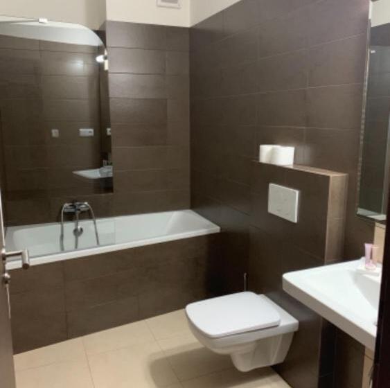 标准间带阳台, Wellness Hotel Harmonie Třeboň