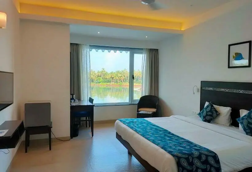 デラックスルーム, Indy Waterfront Resort
