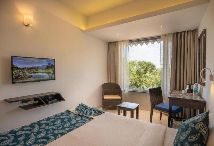 豪华房间, Indy Waterfront Resort