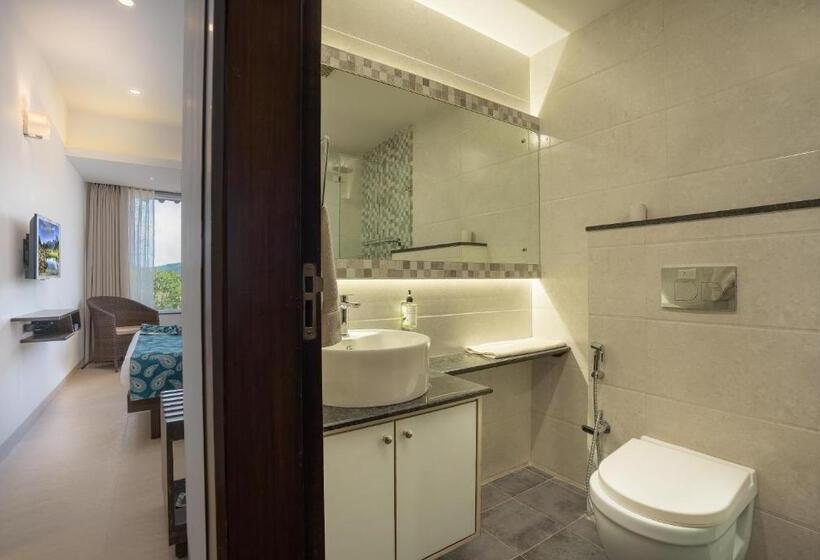 豪华房间, Indy Waterfront Resort