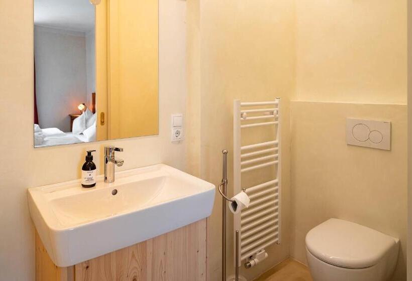 Апартаменты 1 Спальня Вид на Сад, Villa Messner