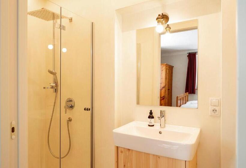 شقة غرفة واحدة مطلة على الحديقة, Villa Messner