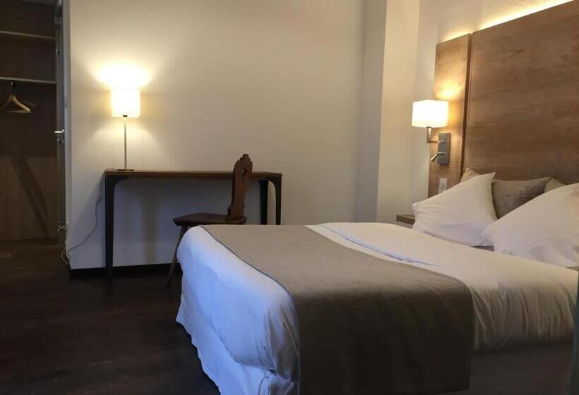Номер Стандарт, Auberge Du Rempart