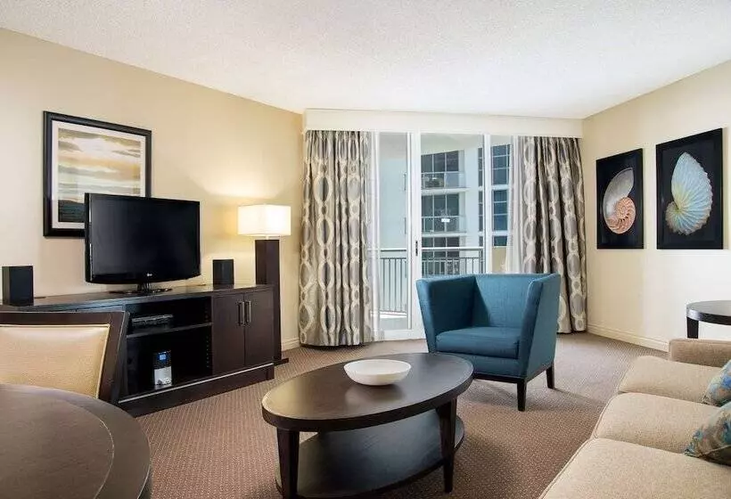 سوئیت برای معلولان, Doubletree Resort & Spa By Hilton Ocean Pointn. Miami Beach