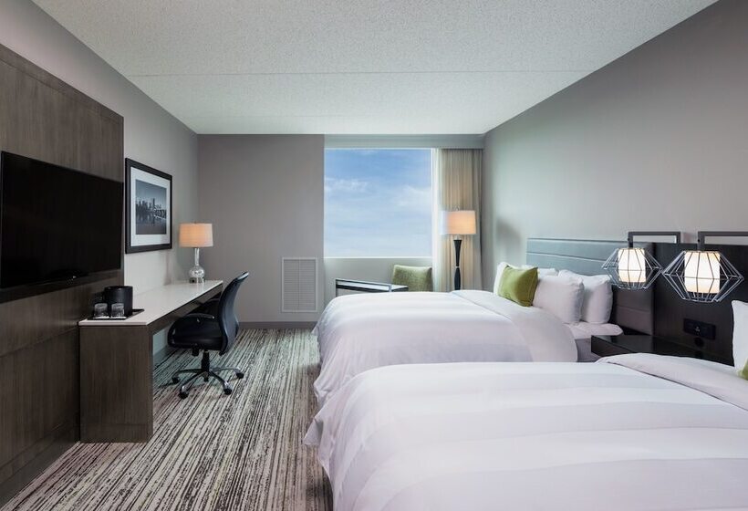 Номер Стандарт 2 Двуспальные Кровати, Marriott Cincinnati Northeast