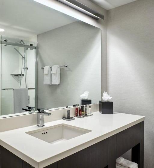 Номер Стандарт 2 Двуспальные Кровати, Marriott Cincinnati Northeast