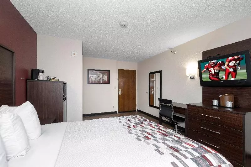 اتاق دلوکس مخصوص معلولین, Red Roof Inn Springfield, Mo