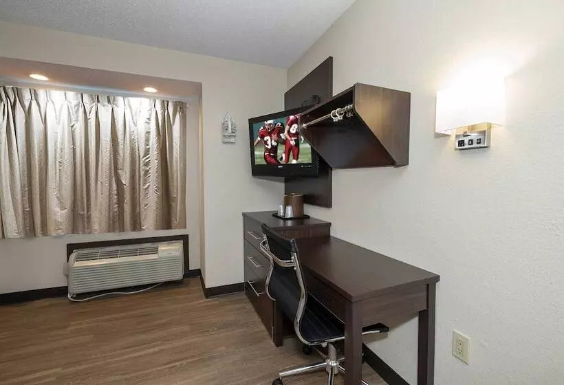 اتاق سوپریور برای معلولان, Red Roof Inn Springfield, Mo
