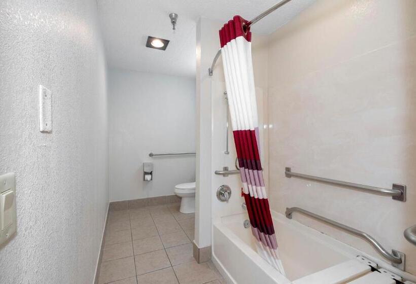 غرفة سوبيريور لذوى الاحتياجات الخاصة, Red Roof Inn Springfield, Mo