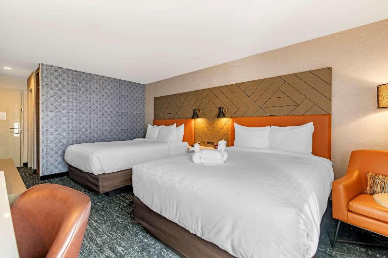 غرفة قياسية سرير كينج, The Wayfarer Downtown La, Tapestry Collection By Hilton