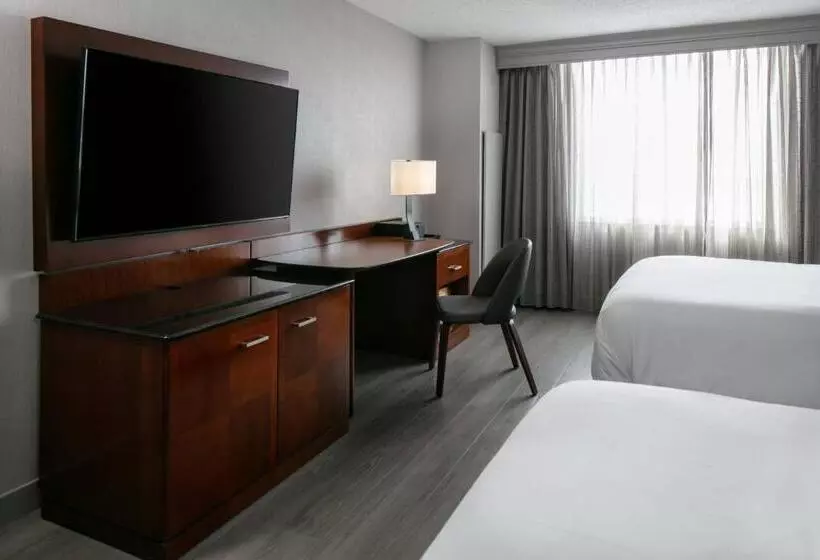 スタンダードルーム, West Des Moines Marriott
