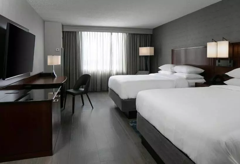 スタンダードルーム, West Des Moines Marriott