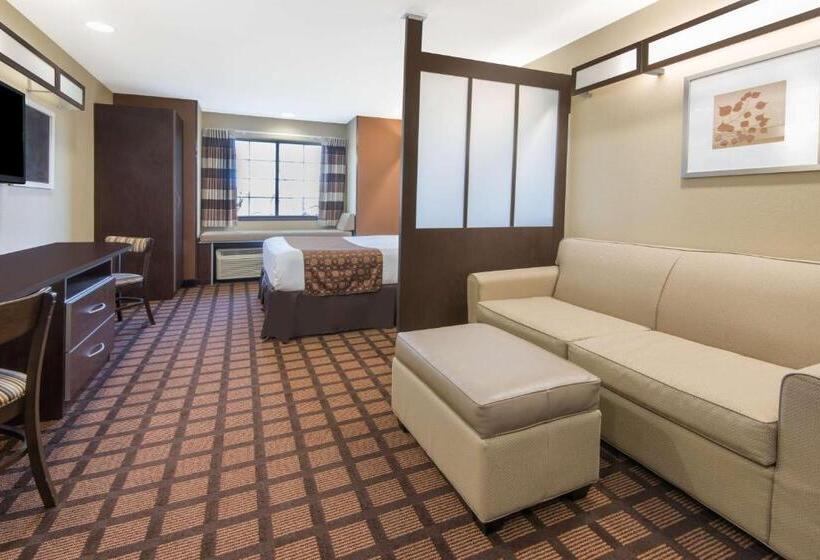 Студия Стандарт, Microtel Inn And Suites North Canton