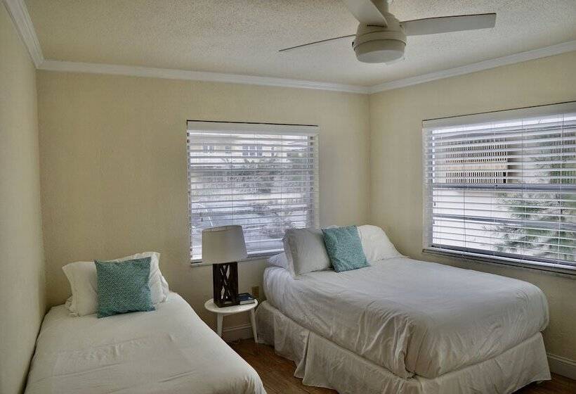 سوئیت 2 خوابه, The Molloy   Treasure Island Suites & Cottages