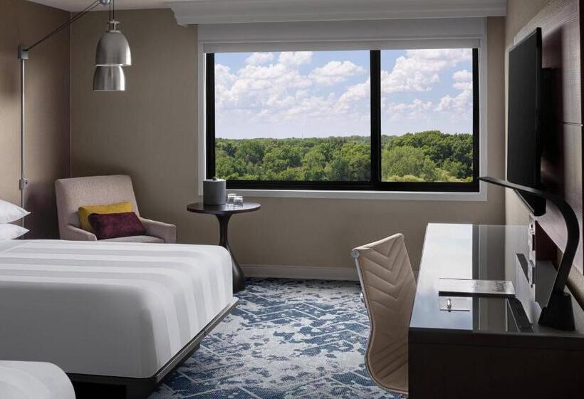 ２ダブルベッドのスタンダードルーム, Ann Arbor Marriott Ypsilanti At Eagle Crest