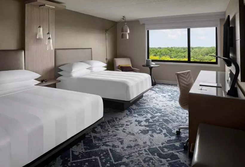 ２ダブルベッドのスタンダードルーム, Ann Arbor Marriott Ypsilanti At Eagle Crest