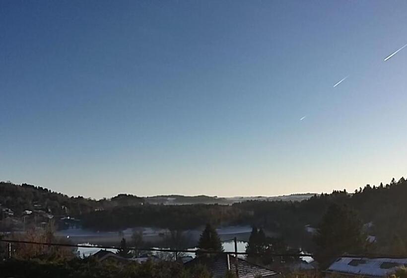 ファミリールーム, Entre Lacs Et Volcans