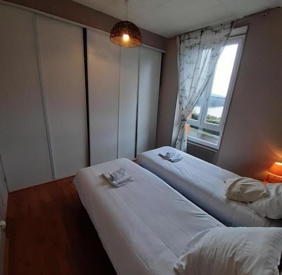 ファミリールーム, Entre Lacs Et Volcans