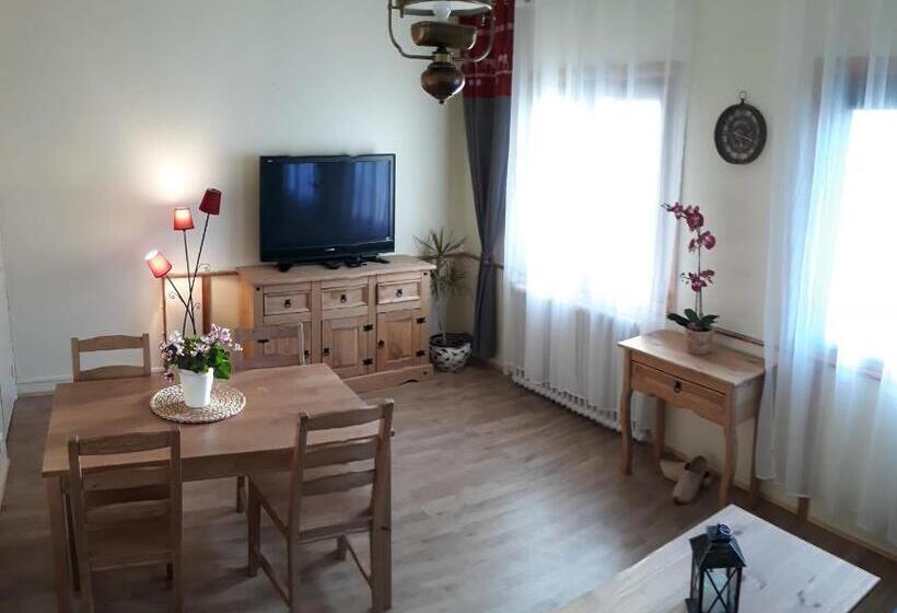 １ベッドルームハウス, Entre Lacs Et Volcans