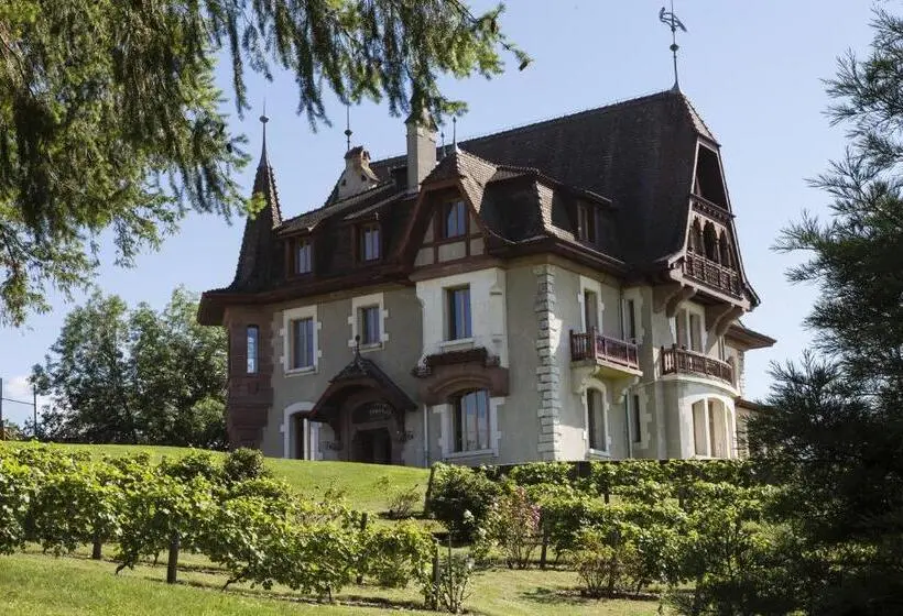 ガーデンビュースタンダードルーム, Le Manoir Du Golf