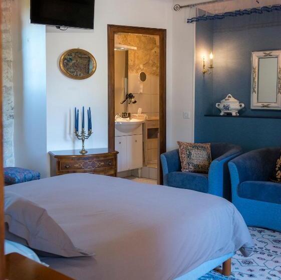 Номер Стандарт, Château De Scandaillac