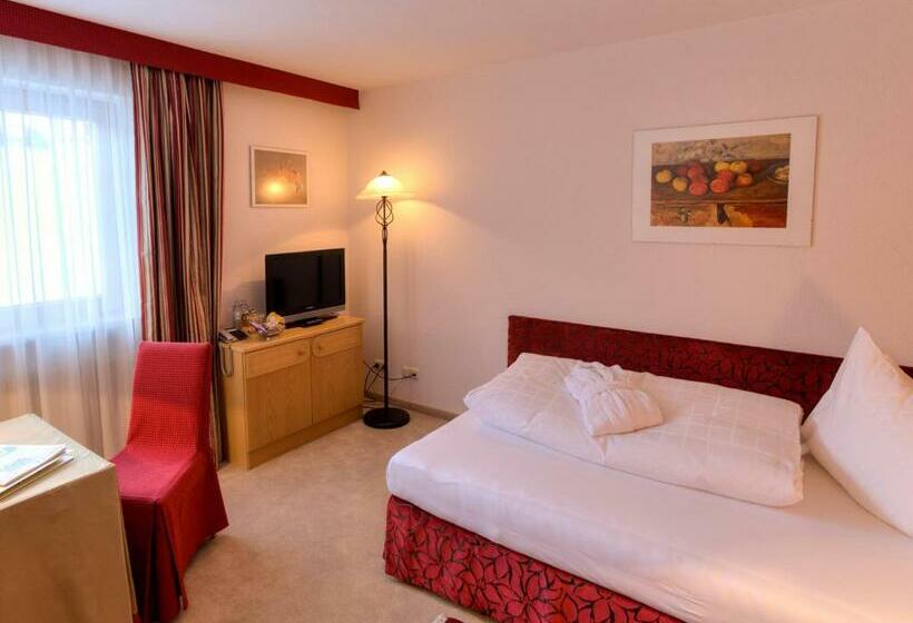 غرفة قياسية فردية, Pension Grissemann