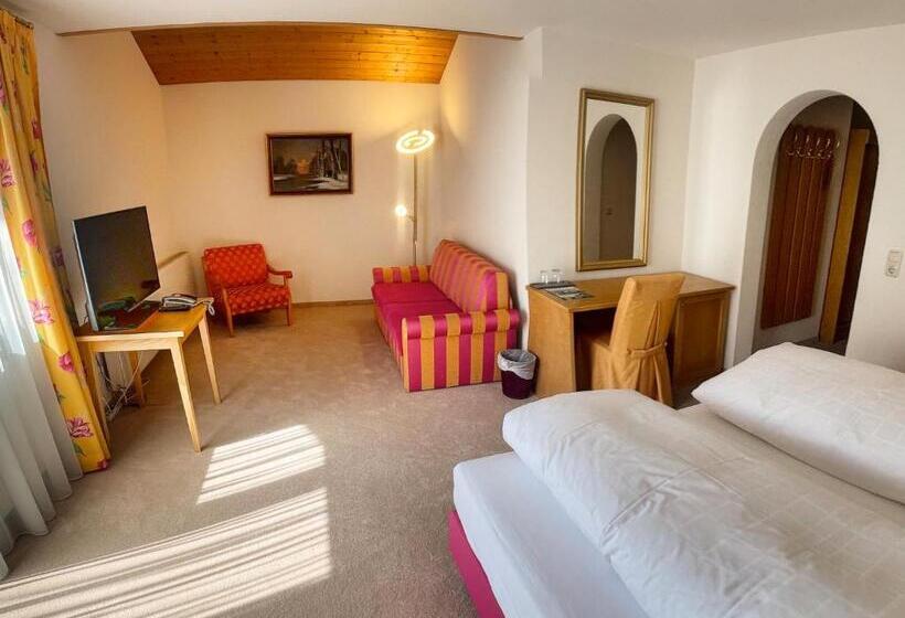 غرفة قياسية, Pension Grissemann