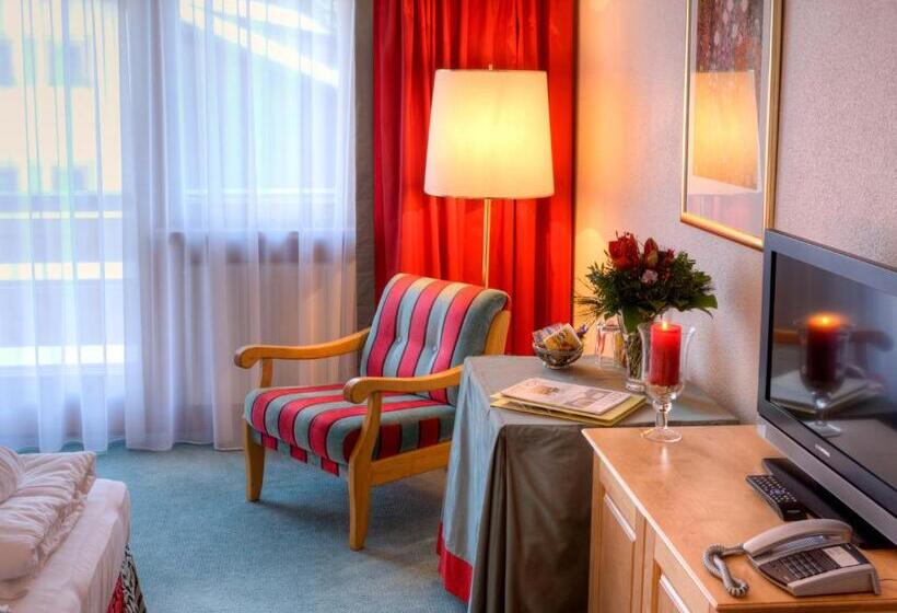 غرفة قياسية, Pension Grissemann