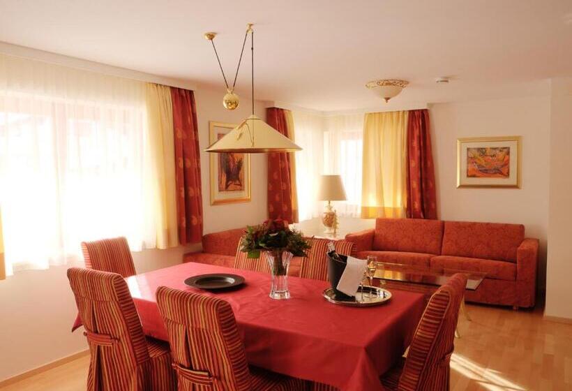 شقة غرفتين, Pension Grissemann