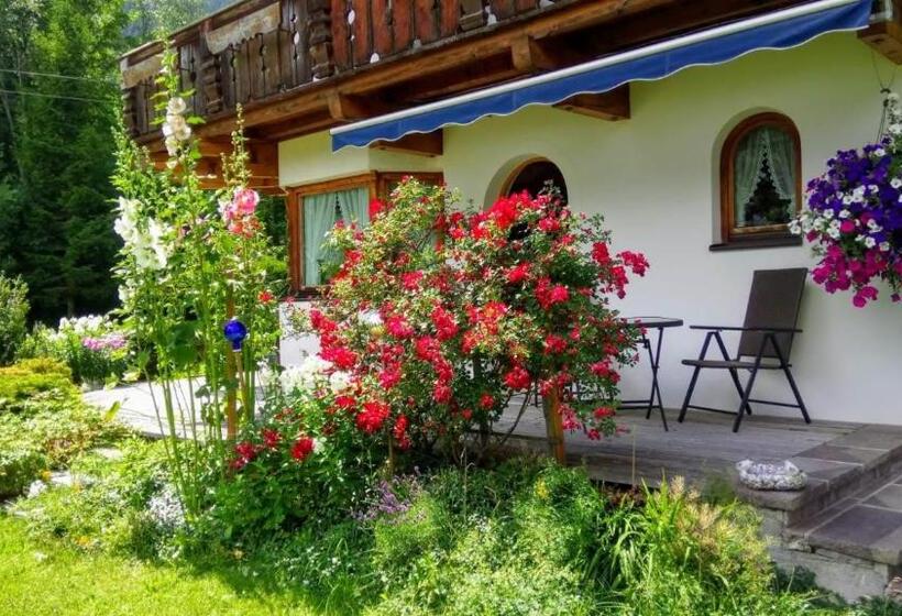 חדר סטנדרט לשלושה, Pension Appartements Via Claudia