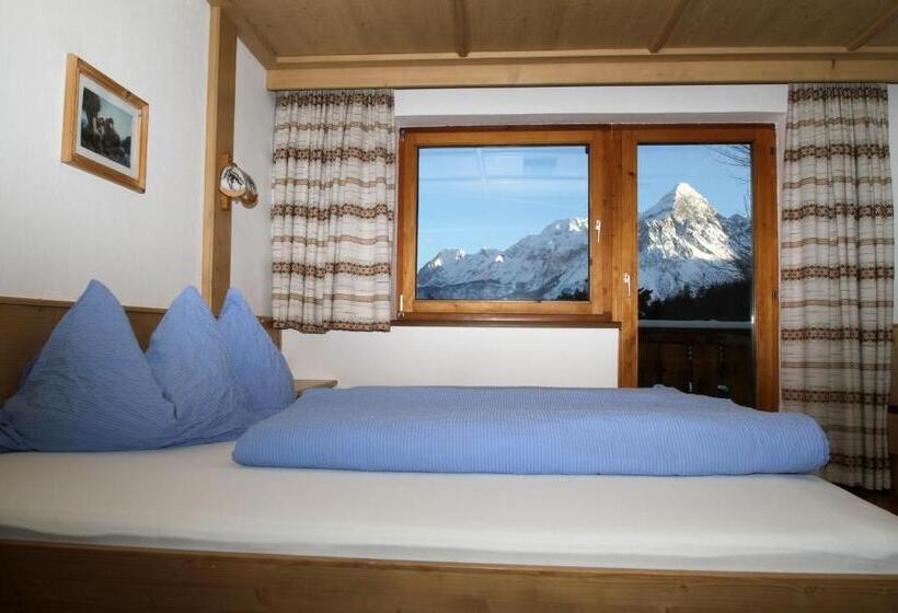 חדר סטנדרט לשלושה, Pension Appartements Via Claudia