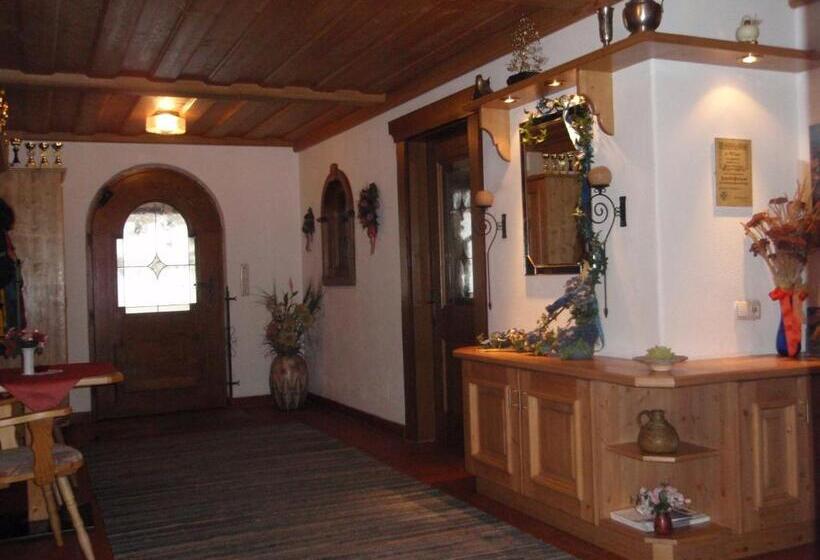 标准间, Pension Appartements Via Claudia