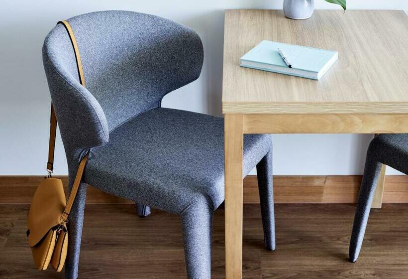 キングサイズベッドのスタンダードルーム, Crystalbrook Flynn