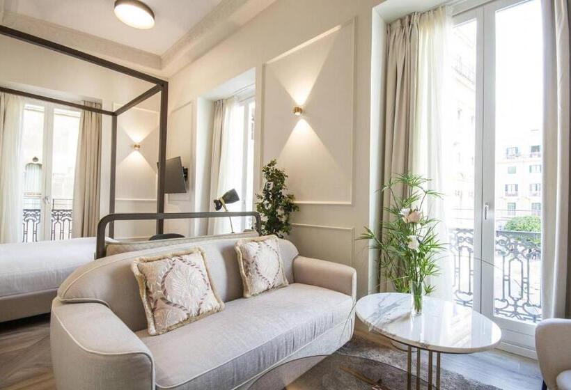 ジュニアスイート, Myr Palacio Vallier