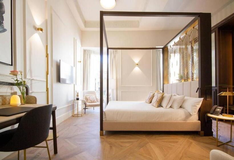 デラックスルーム, Myr Palacio Vallier